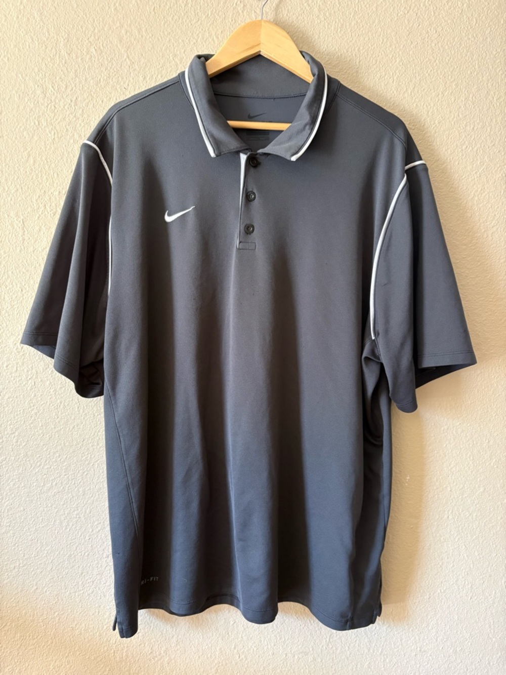 Nike Dri-FIT Polo Shirt Men’s Gray Athletic Golf Polo White Piping XXL